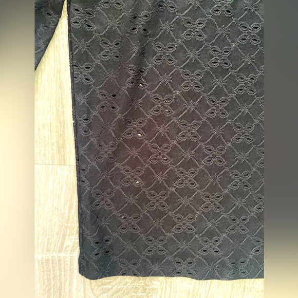 H&M Black Mock Turtleneck Long Sleeved - Picture 6 of 8